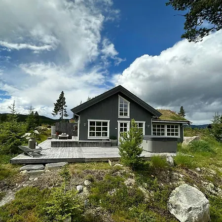 Modern Mountain Near Nesfjellet Golf Course Dom wakacyjny Nesbyen